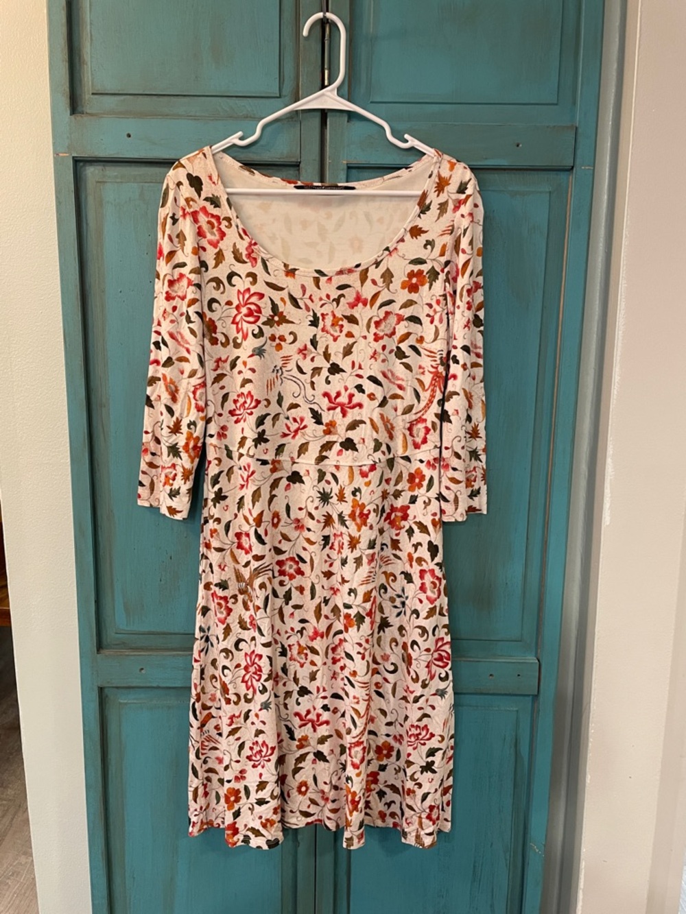 Floral Scoop Neck Midi Dress in Cream with Pink and Green Accents